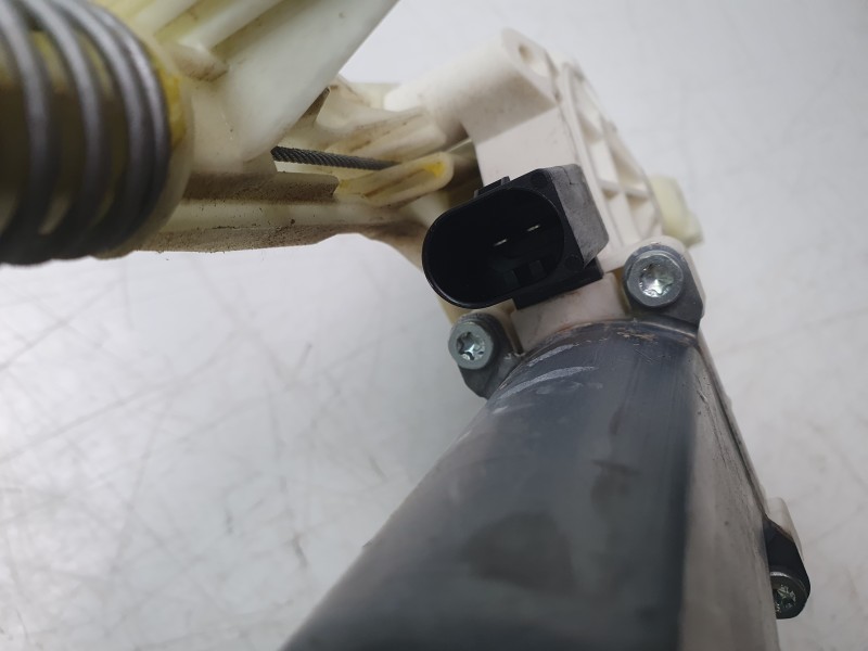 Recambio de elevalunas delantero derecho para porsche cayman (typ 981c) gt4 referencia OEM IAM 99154297601  