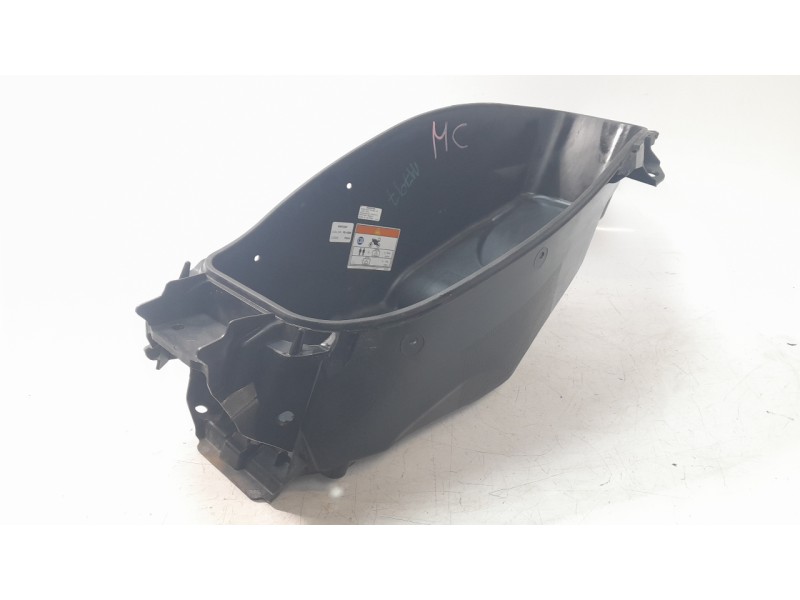 Recambio de baul bajo asiento para honda pcx 125 referencia OEM IAM 81250K1Z510  