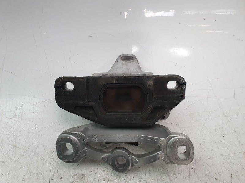 Recambio de soporte motor izquierdo para mazda 3 berlina (bp) evolution referencia OEM IAM BDNF39040B  