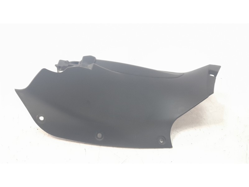 Recambio de moldura para honda cbr 650r cbr 650r referencia OEM IAM 64256MKND100  
