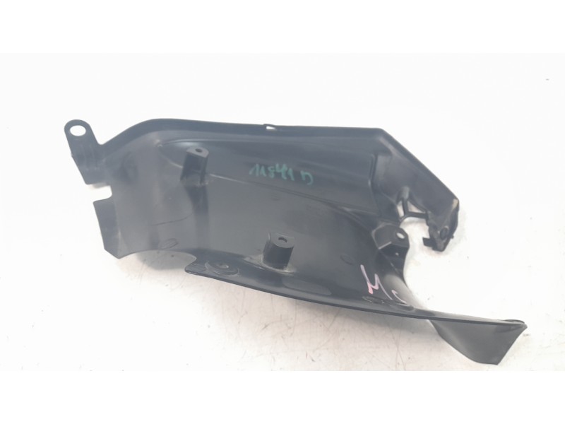 Recambio de moldura para honda cbr 650r cbr 650r referencia OEM IAM 64256MKND100  