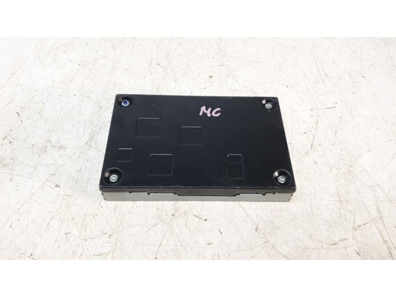 Recambio de modulo electronico para mazda 3 berlina (bp) evolution referencia OEM IAM BDMD66DR0C  