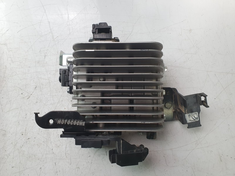 Recambio de inversor para mazda 3 berlina (bp) evolution referencia OEM IAM BDMC67ZD3E  