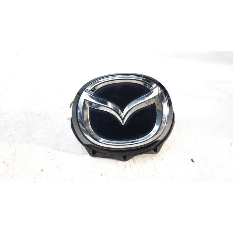 Recambio de maneta exterior maletero / porton para mazda 3 berlina (bp) evolution referencia OEM IAM BDMT50854  