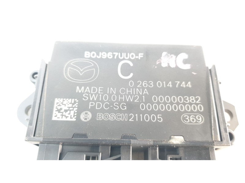 Recambio de caja reles / fusibles para mazda 3 berlina (bp) evolution referencia OEM IAM K3074  