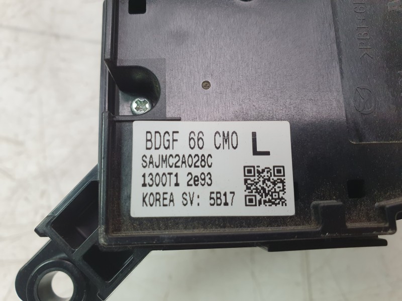 Recambio de mando multifuncion para mazda 3 berlina (bp) evolution referencia OEM IAM BDGF66CM0  