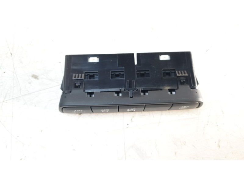 Recambio de mando multifuncion para mazda 3 berlina (bp) evolution referencia OEM IAM BGGV66170A  