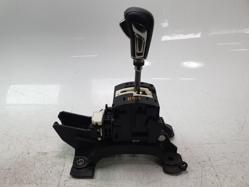 Recambio de palanca cambio para mazda 3 berlina (bp) evolution referencia OEM IAM BCKA1Y110805  