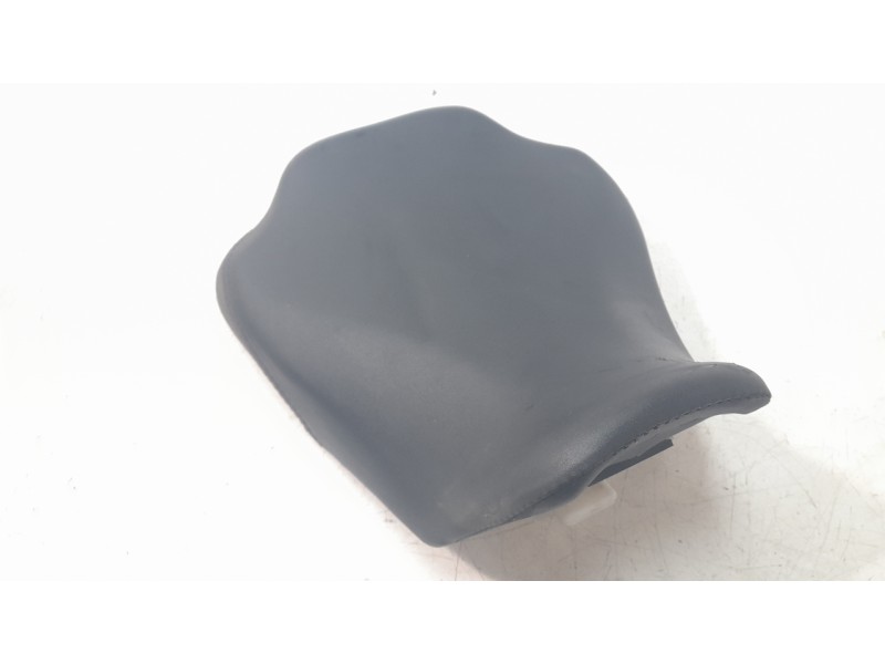 Recambio de asiento delantero para honda cbr 650r cbr 650r referencia OEM IAM 77100MKND51ZB  