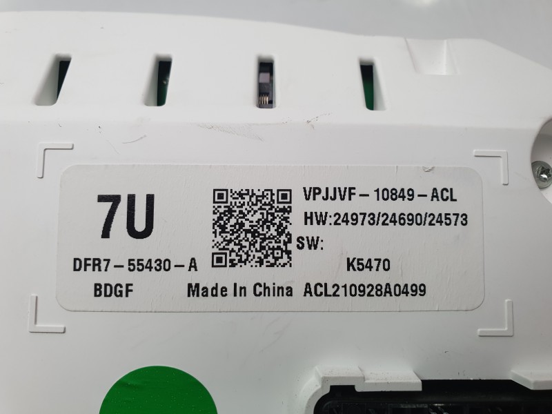 Recambio de cuadro instrumentos para mazda 3 berlina (bp) evolution referencia OEM IAM DFR755430A  