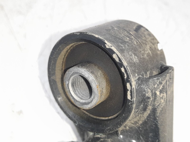 Recambio de soporte motor para honda pcx 125 referencia OEM IAM   