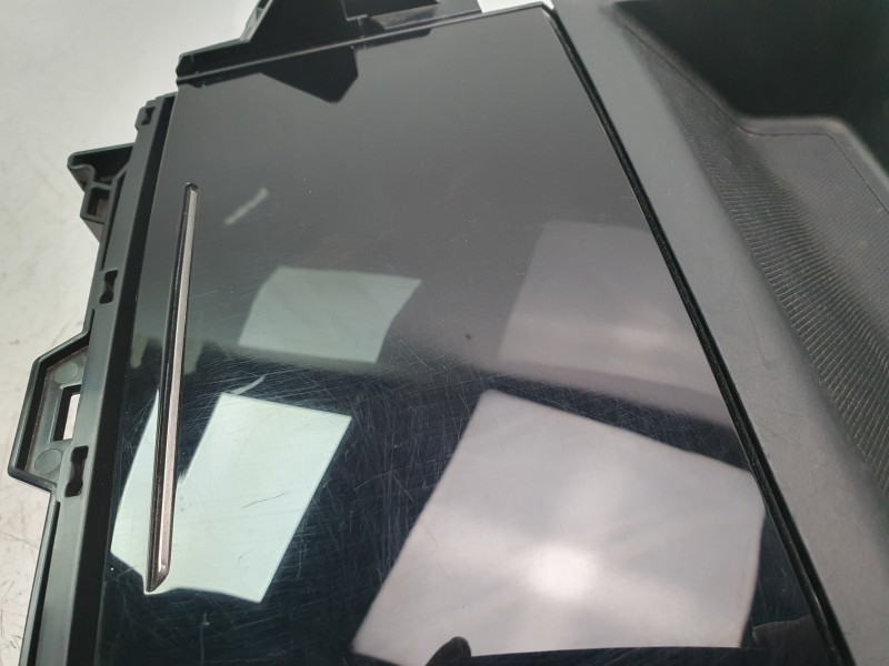 Recambio de cenicero para mazda 3 berlina (bp) evolution referencia OEM IAM BDGG64390  