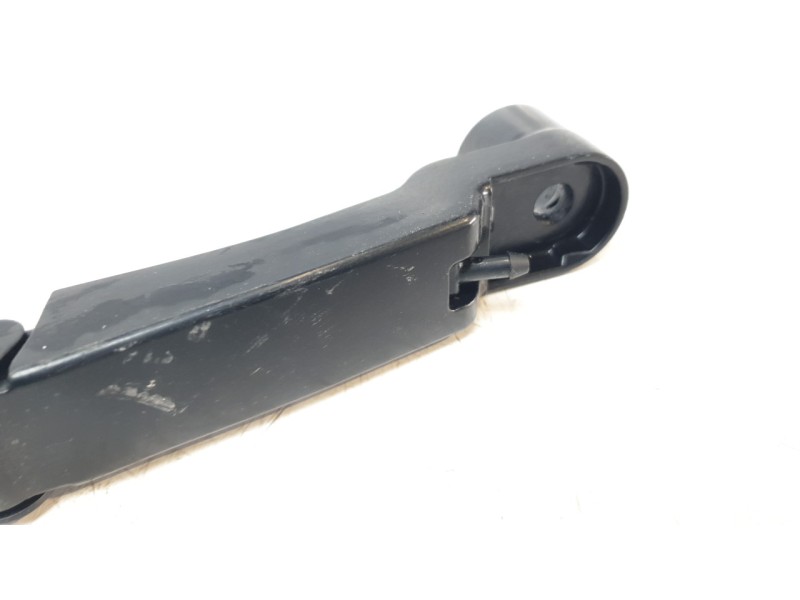 Recambio de brazo limpia delantero derecho para mazda 3 berlina (bp) evolution referencia OEM IAM BCKB67321  