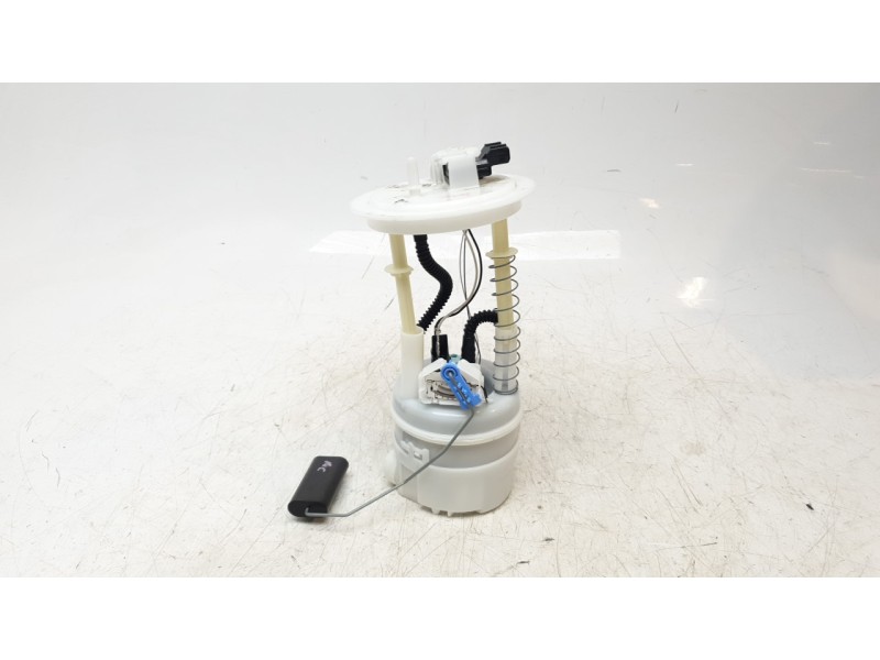 Recambio de bomba combustible para renault rafale rafale referencia OEM IAM 172908733R  