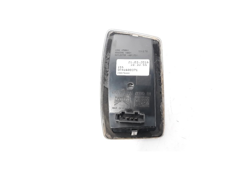 Recambio de luz interior para audi a1 sportback (8xf) attracted referencia OEM IAM 8X0945096  