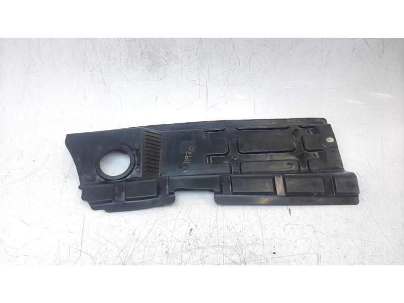 Recambio de molduras delanteras para renault captur ii techno referencia OEM IAM 748U74515R  