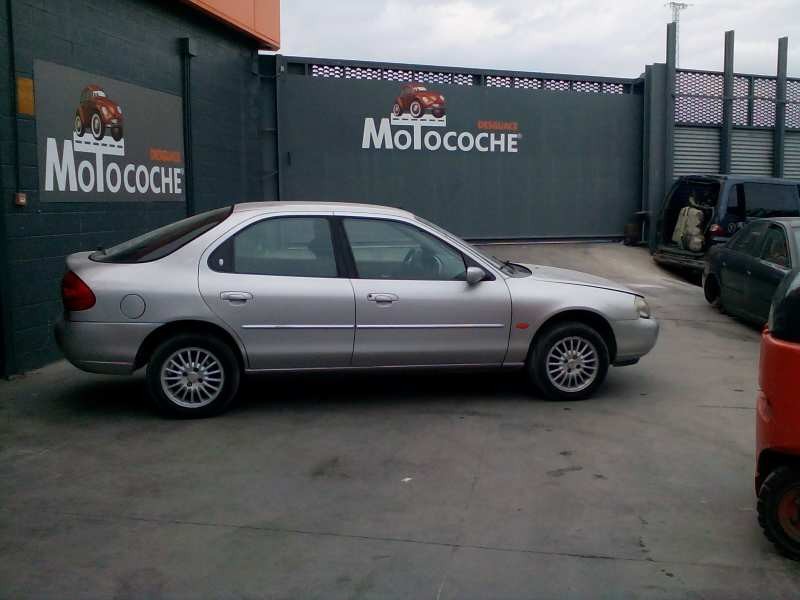 ford mondeo berlina (gd) del año 2000