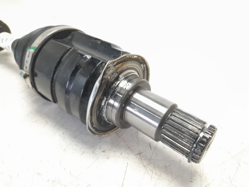 Recambio de transmision delantera izquierda para toyota c-hr hybrid active referencia OEM IAM EBJ95MBP739  