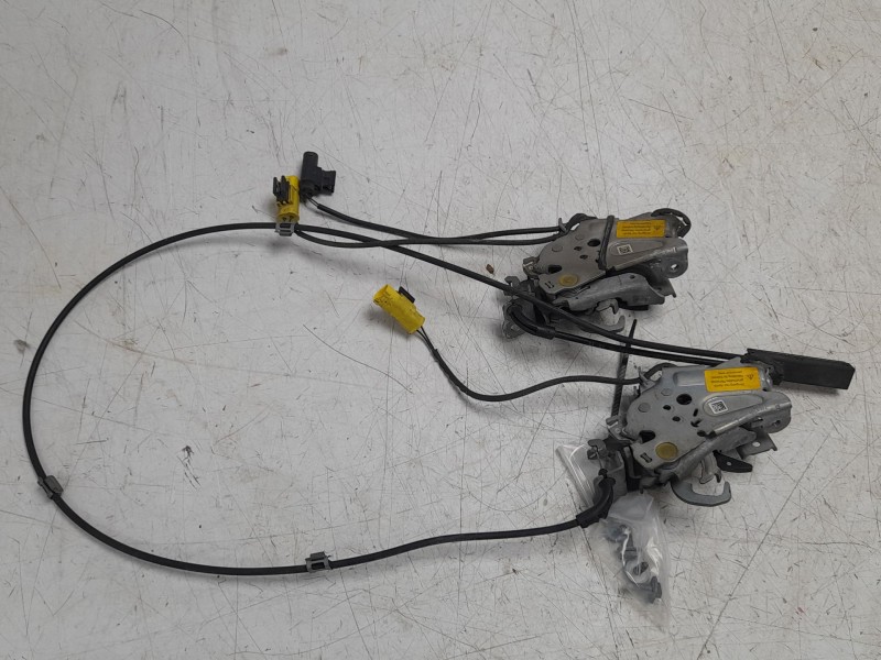 Recambio de cerradura capo para bmw 1 (f40) 118 d referencia OEM IAM 51237468349  
