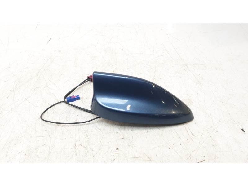 Recambio de antena para ford mondeo lim. hybrid referencia OEM IAM LCPT19K351  