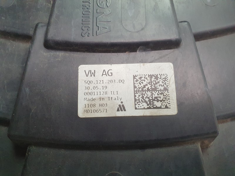 Recambio de electroventilador para seat leon (5f1) 1.5 tsi referencia OEM IAM 5Q0121203DQ  