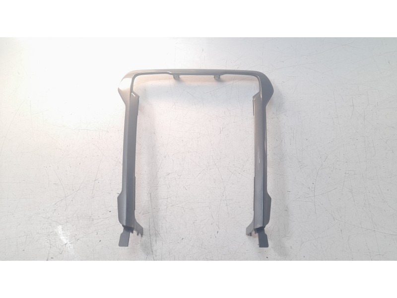 Recambio de moldura para ford mondeo lim. hybrid referencia OEM IAM 10004800  