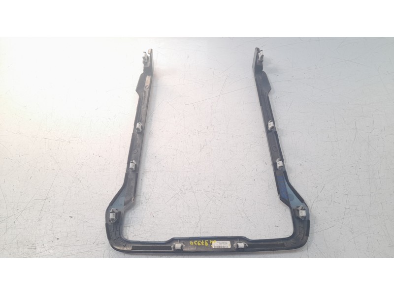 Recambio de moldura para ford mondeo lim. hybrid referencia OEM IAM 10004800  
