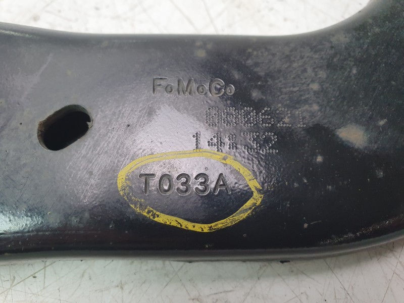 Recambio de brazo suspension superior trasero derecho para ford mondeo lim. hybrid referencia OEM IAM T033A  