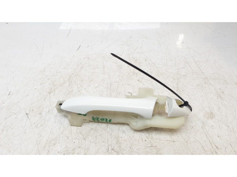 Recambio de soporte maneta exterior delantera izquierda para kia stonic (ybcuv) drive referencia OEM IAM 82655H8000  
