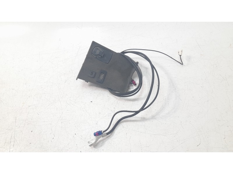 Recambio de moldura para mercedes-benz clase gl (x166) gl 350 bluetec 4matic (166.824) referencia OEM IAM A166800723  