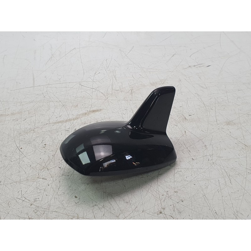 Recambio de antena para mercedes-benz clase gl (x166) gl 350 bluetec 4matic (166.824) referencia OEM IAM A2128201675 A2128270228