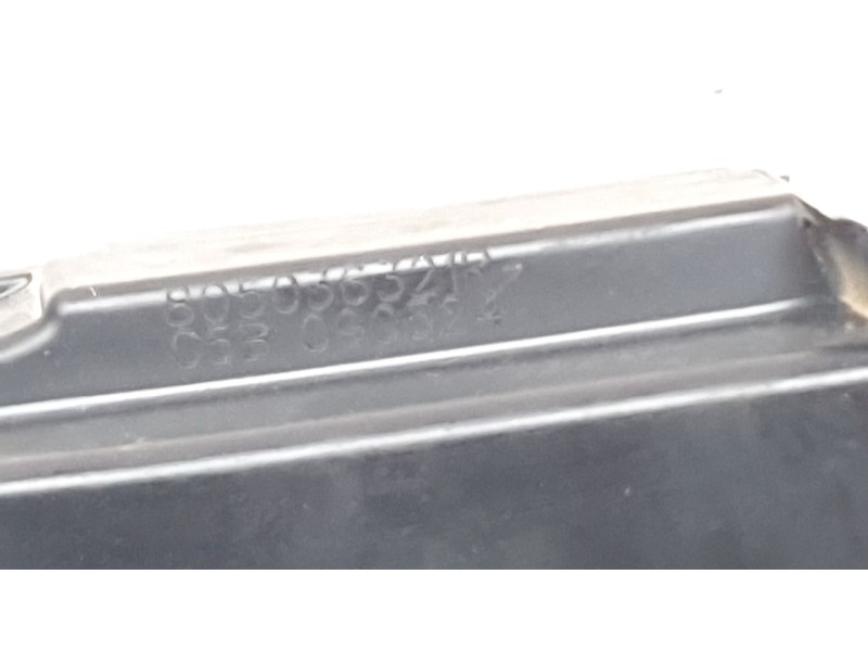 Recambio de cerradura puerta delantera izquierda para dacia duster iii eco-g 100 essential referencia OEM IAM 805036321R  
