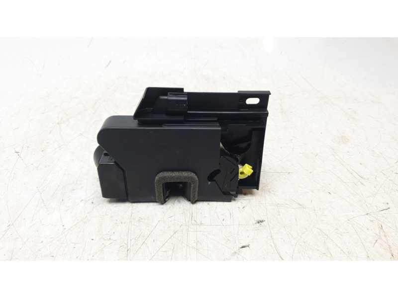 Recambio de cerradura puerta delantera izquierda para dacia duster iii eco-g 100 essential referencia OEM IAM 805036321R  