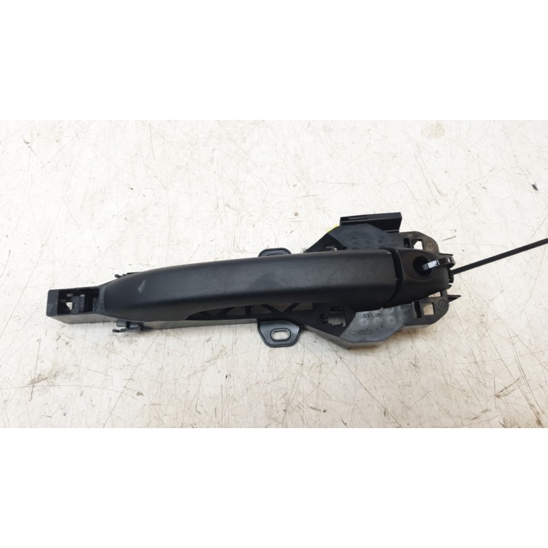 Recambio de maneta exterior delantera izquierda para dacia duster iii eco-g 100 essential referencia OEM IAM 806069128R  