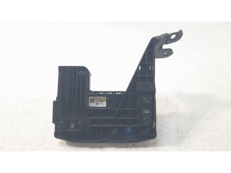 Recambio de caja reles / fusibles para mercedes-benz clase gl (x166) gl 350 bluetec 4matic (166.824) referencia OEM IAM A1665403