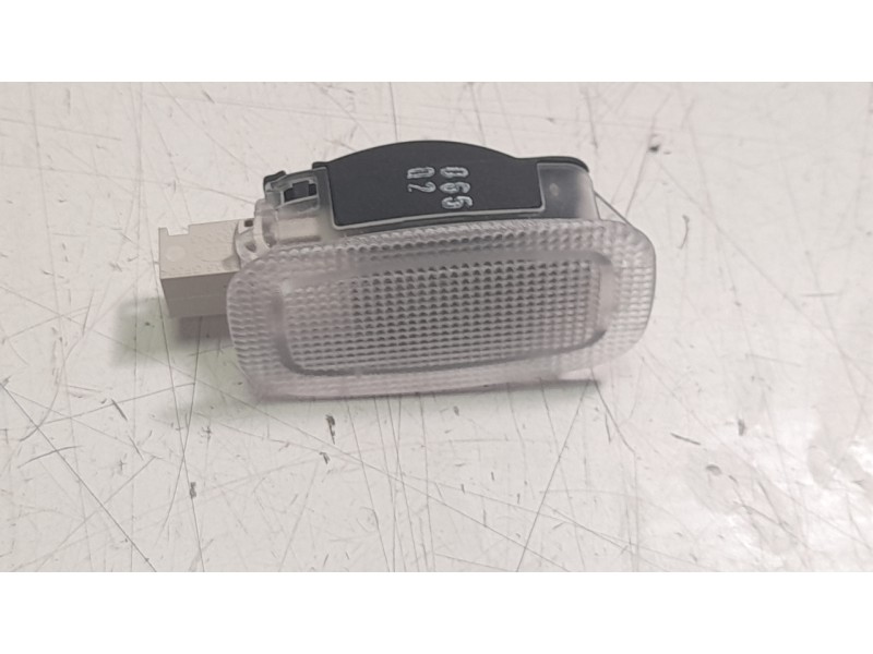 Recambio de luz interior para mercedes-benz clase gl (x166) gl 350 bluetec 4matic (166.824) referencia OEM IAM A0028202101  