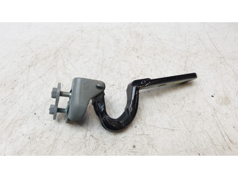 Recambio de bisagra izquierda porton para mercedes-benz clase gl (x166) gl 350 bluetec 4matic (166.824) referencia OEM IAM A1667