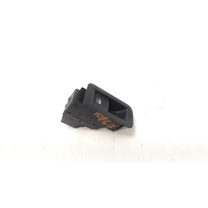 Recambio de mando elevalunas delantero derecho para volkswagen golf vii lim. (bq1) 1.6 tdi referencia OEM IAM 5G0959855M  EWSVW1