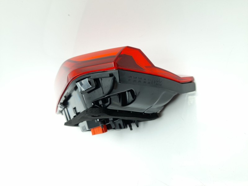 Recambio de piloto trasero derecho interior para audi a1 sportback (gba) 30 tfsi referencia OEM IAM 82A945094C  