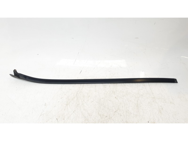 Recambio de moldura para mercedes-benz clase gl (x166) gl 350 bluetec 4matic (166.824) referencia OEM IAM A16669080  