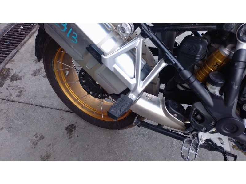 Recambio de estribo lateral para bmw r 1250 r 1250 gs referencia OEM IAM   
