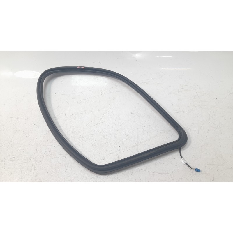 Recambio de gomas contorno puerta para mercedes-benz clase gl (x166) gl 350 bluetec 4matic (166.824) referencia OEM IAM A1666809