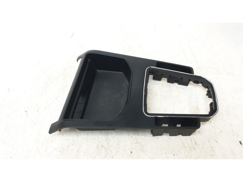 Recambio de moldura para seat ibiza v (kj1, kjg) 1.0 tsi referencia OEM IAM 6F0863283  