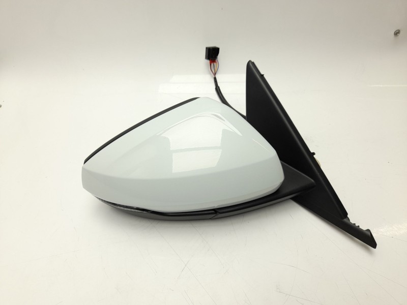 Recambio de retrovisor derecho para audi a1 sportback (gba) 30 tfsi referencia OEM IAM 82B857410F  