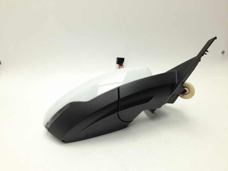 Recambio de retrovisor derecho para audi a1 sportback (gba) 30 tfsi referencia OEM IAM 82B857410F  