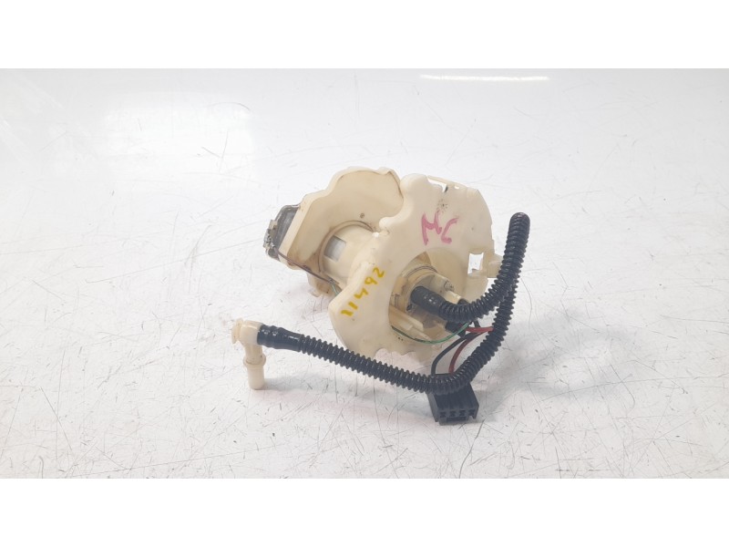 Recambio de bomba combustible para mercedes-benz clase gl (x166) gl 350 bluetec 4matic (166.824) referencia OEM IAM 1664702994  