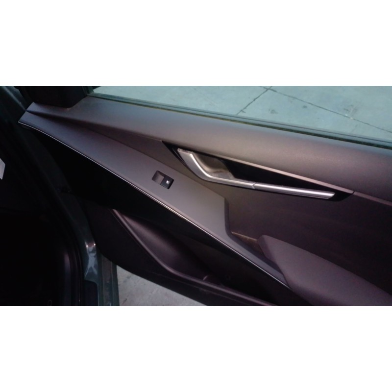 Recambio de mando elevalunas delantero derecho para kia niro ii (sg2) 1.6 gdi hybrid referencia OEM IAM   