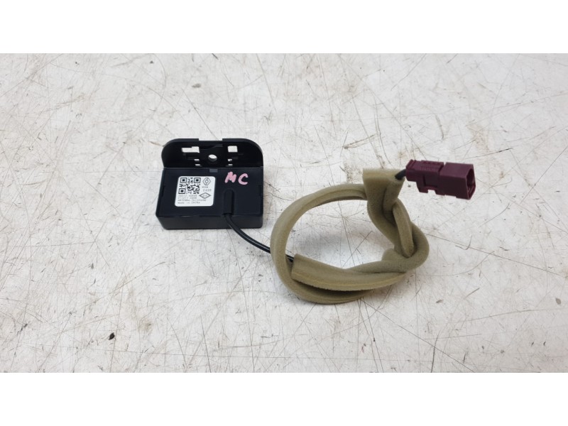 Recambio de modulo electronico para renault clio v intens referencia OEM IAM 282124064R  