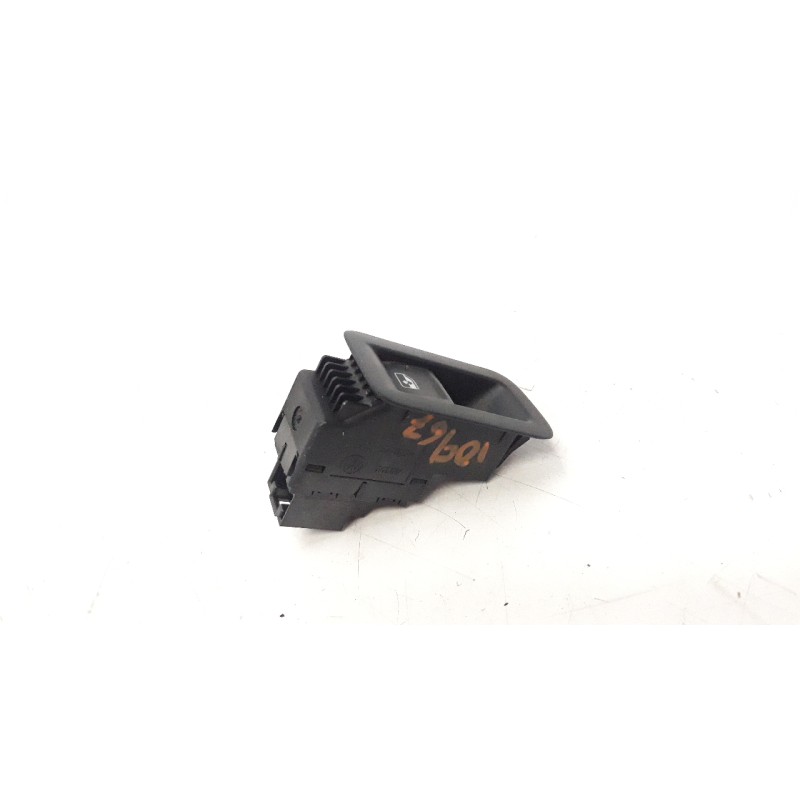 Recambio de mando elevalunas trasero derecho para volkswagen golf vii lim. (bq1) 1.6 tdi referencia OEM IAM 5G0959855M  EWSVW143