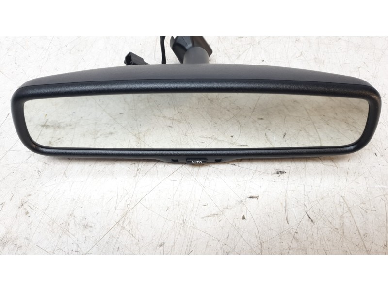 Recambio de retrovisor interior para toyota yaris cross hybrid 2wd active tech referencia OEM IAM 87810K0050  